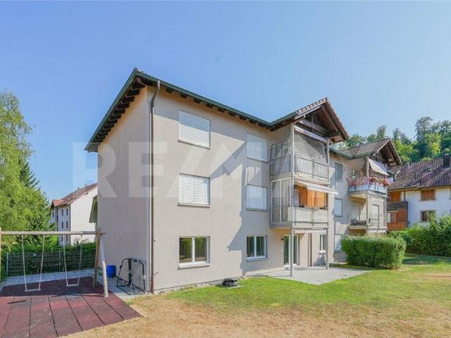 Gepflegte 4.5 Zimmer Gartenwohnung nahe Dorfzentrum