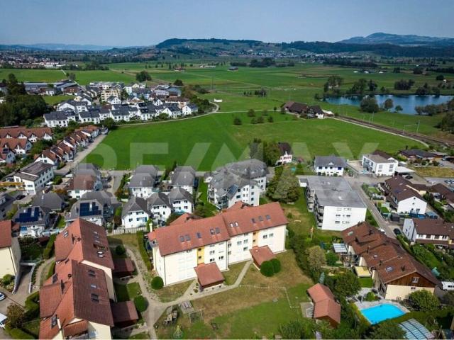 Gepflegte 4.5 Zimmerwohnung mit grossem Balkon zu kaufen!
