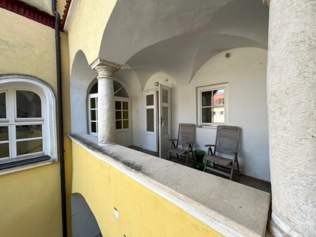 Gepflegte Altbau Garconniere im Herzen der Altstadt!