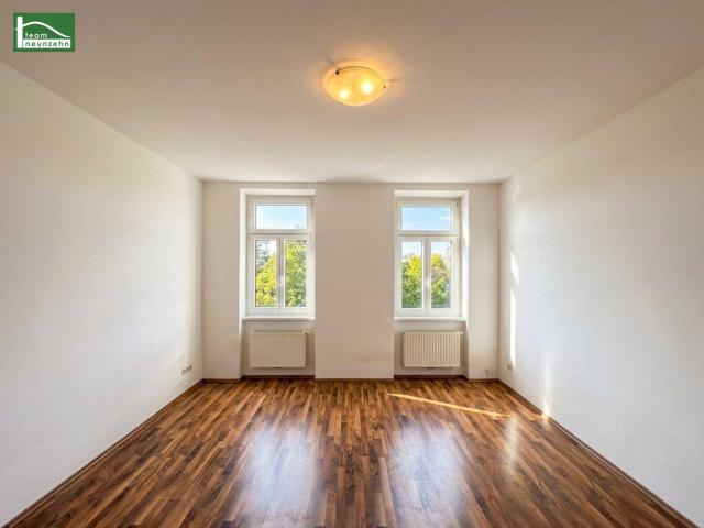 Gepflegte Altbau Wohnung nahe Bahnhof Meidling im 2. OG mit Lift! Schlafzimmer in Hofruhelage!