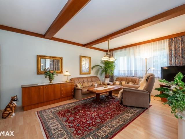 Gepflegte & Gemütliche 3 Zimmer Wohnung im Grünen Nähe LKH Bruck/Mur