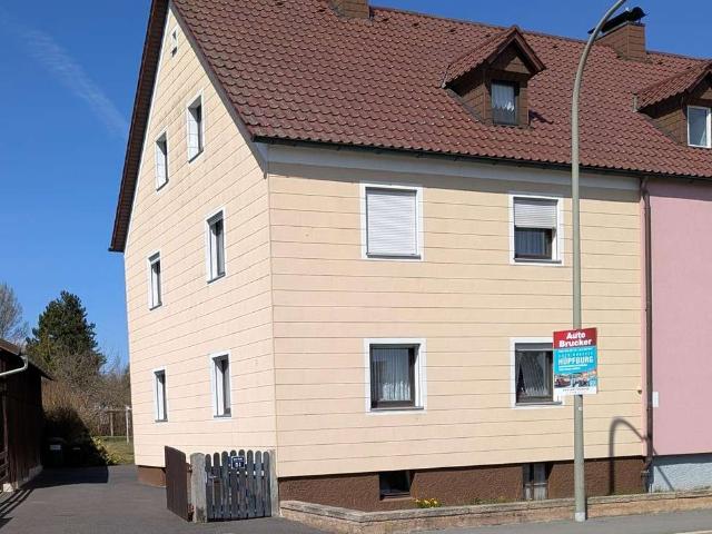 Gepflegte Doppelhaushälfte zu verkaufen in Waldsassen