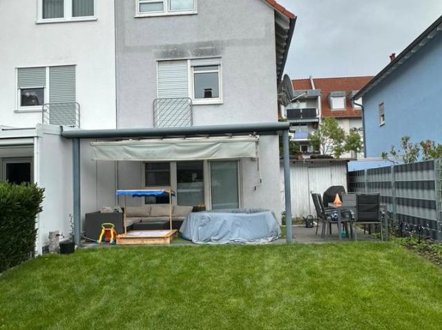 Gepflegte Doppelhaushälfte in Mannheim Schönau