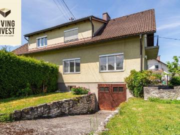 Gepflegte Doppelhaushälfte mit 887 m² Grundstück & zusätzlichem Nebengebäude
