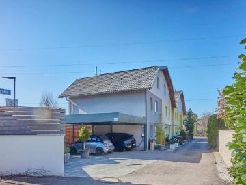 Gepflegte Doppelhaushälfte mit Garten & Doppel Carport Siezenheim