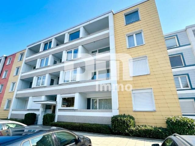 Gepflegte Dreizimmerwohnung mit Loggia in idyllischer Ortsrandlage Campusnähe