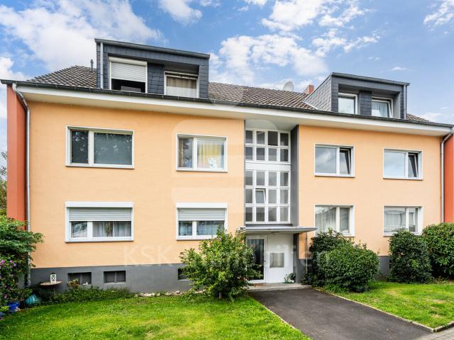 Gepflegte Eigentumswohnung mit 3 Zimmern, Balkon und modernisiertem Bad