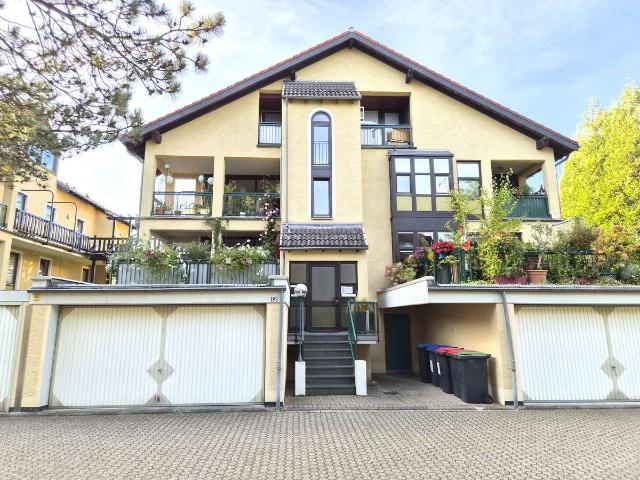 Gepflegte Eigentumswohnung mit Terrasse + Balkon in Top Lage von Aachen Beverau
