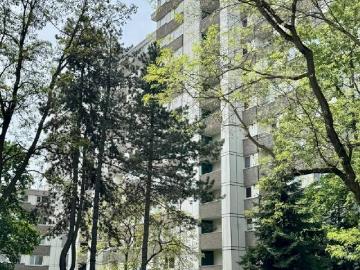 Etagenwohnung kaufen in Claszeile - Balkon