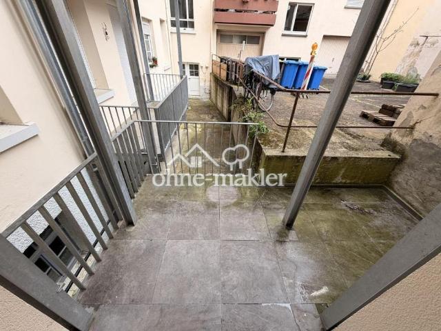 Gepflegte und Sanierte 2,5 Zimmer Wohnung im EG in Pforzheim inkl. EBK und Fußbodenheizung