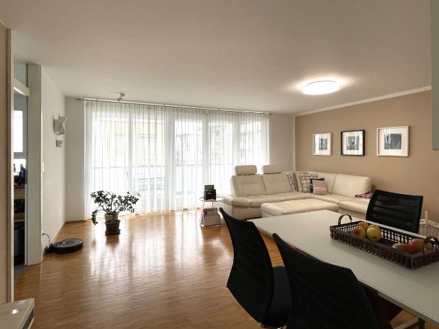 Gepflegte und sonnige 3,5 Zi. Whg. am Ulmer Eselsberg