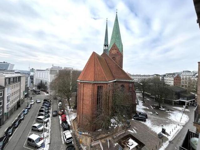 Gepflegte zwei Zimmer Wohnung im Schlossquartier frei!