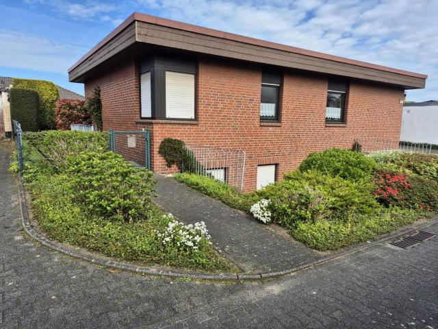 Gepflegter Bungalow mit Einliegerwohnung auf Erbpacht Grundstück in Alt Marl ohne Maklergebühren