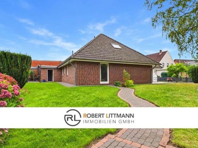 Gepflegter Bungalow mit großem Grundstück, Sommergarten und viel Raum zur Gestaltung in Weyhe