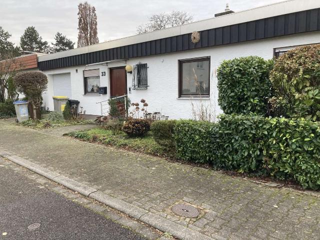 Gepflegter Bungalow im Erbbaurecht in Mannheim zu verkaufen