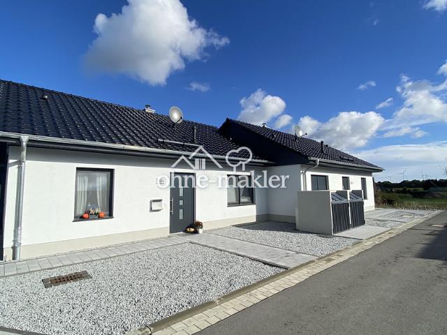 Gepflegter sowie moderner Bungalow mit Terrasse und Garage in Luckau