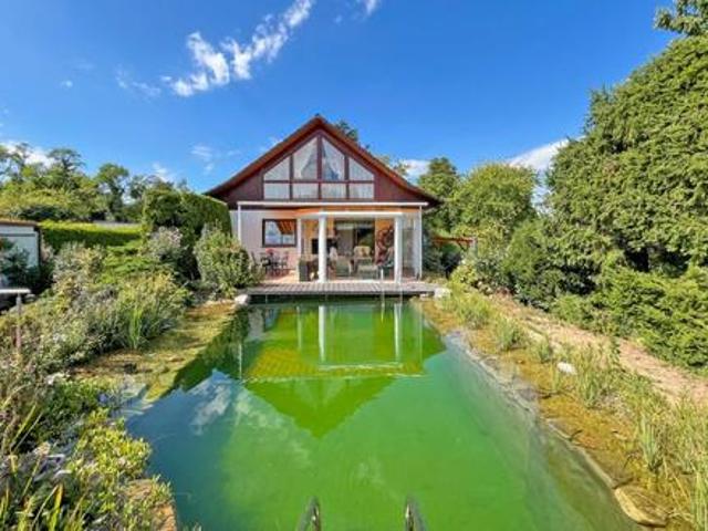 Gepflegter Wohnsitz mit Schwimmbiotop Nähe Tulln