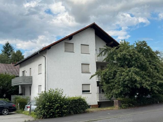 Gepflegtes Mehrfamilienhaus in Gießener Randlage