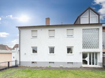 Gepflegtes Mehrfamilienhaus in Haßloch Ideal für Kapitalanleger oder Eigennutzer