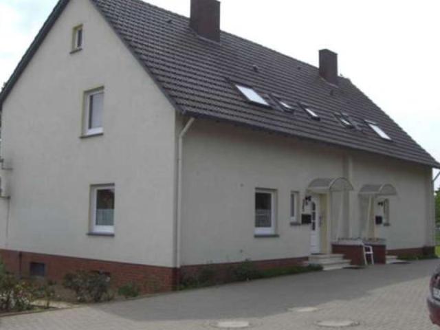 Gepflegtes Mehrfamilienhaus in Melle mit großem Grundstück!