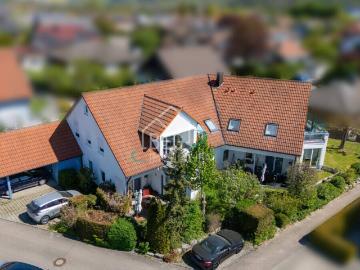 Gepflegtes Mehrfamilienhaus mit 4 Wohneinheiten in ruhiger Wohnlage von Vellberg