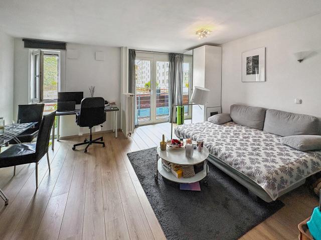 Gepflegtes City Apartment direkt am Laimer Platz voll möbliert & vermietet