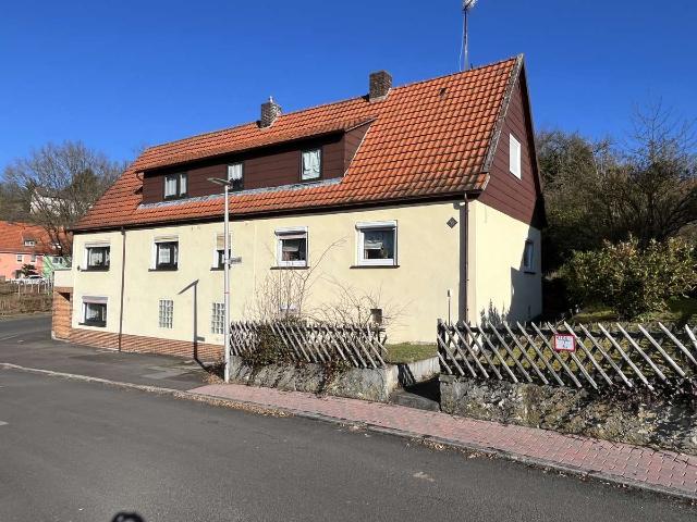 Gepflegtes Doppelhaus 2 DHH = 2 FH mit ELW, Kaminofen, Sauna, Garten und 2 Garagen