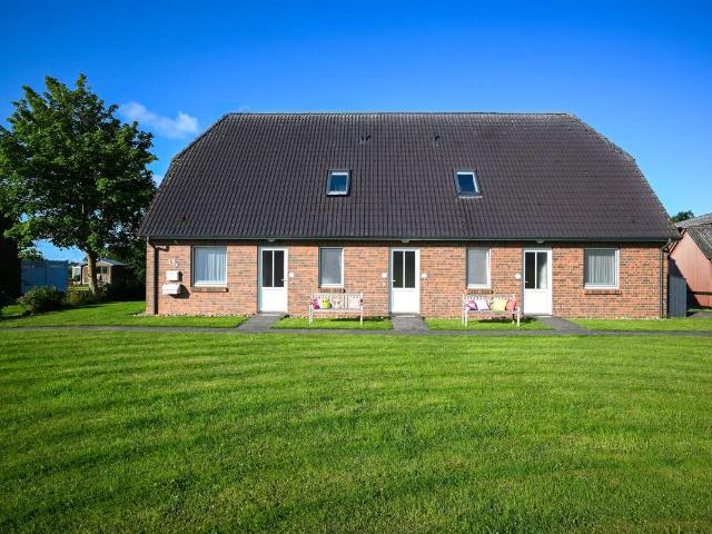 Gepflegtes Doppelhaus auf Pellworm – Weitblick inklusive
