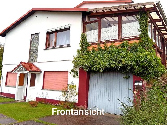 Gepflegtes Doppelhaus in Bebra Solz