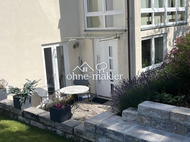Gepflegtes ein Zimmer Apartment mit separatem Eingang für nur eine Person