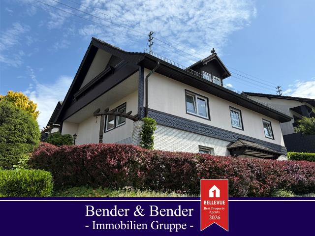 Gepflegtes Ein /Zweifamilienhaus mit Garten in zentraler Lage von Wissen!