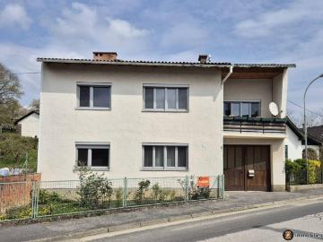 Gepflegtes Wohnhaus mit hoher Privatsphäre und Ausblick!