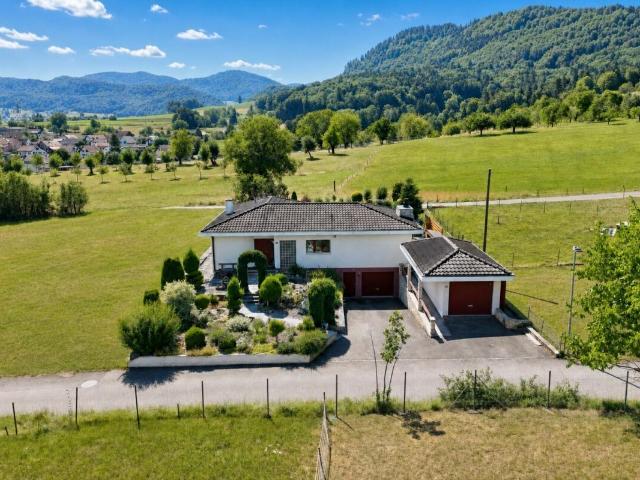 gepflegtes Einfamilienhaus an einmaliger Lage