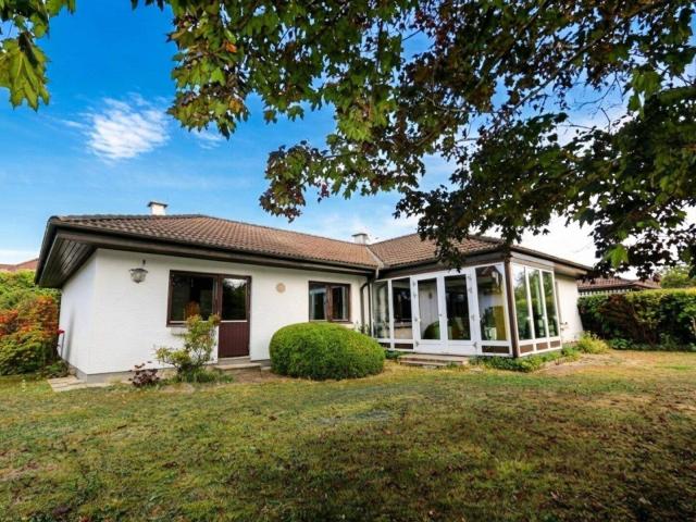 Gepflegtes Einfamilienhaus Bungalow mit 4 Zimmern in ruhiger Siedlungslage nähe Wasserschloss