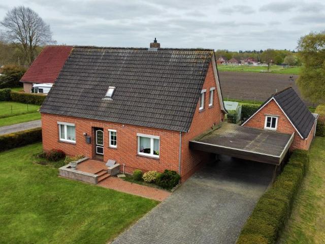 Gepflegtes Einfamilienhaus in Berumbur