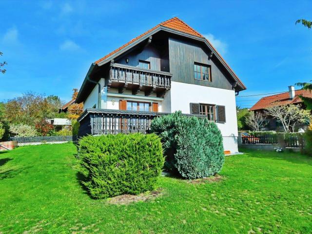 GEPFLEGTES EINFAMILIENHAUS