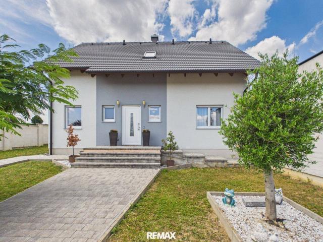 Gepflegtes Einfamilienhaus in Marz – Einziehen und Wohlfühlen