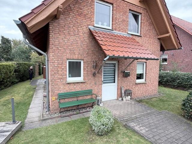 Gepflegtes Einfamilienhaus in Petershagen ohne Maklergebühren