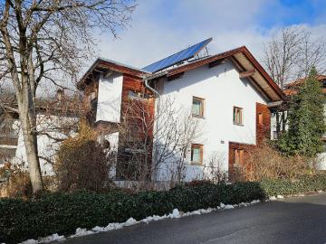 Gepflegtes Einfamilienhaus in sonniger Lage mit großem Garten in Absam zu verkaufen!