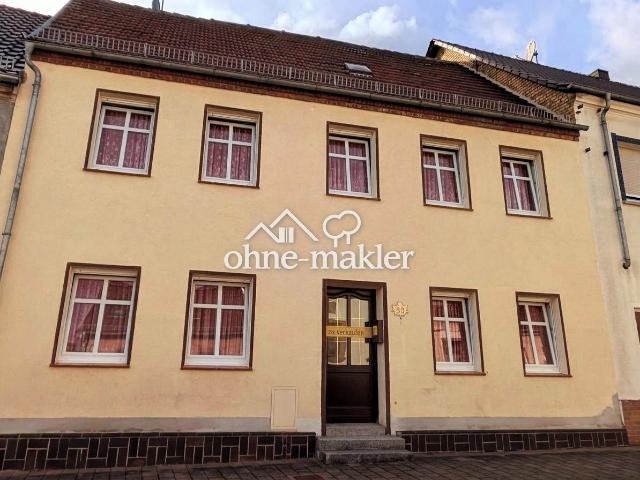 Gepflegtes Einfamilienhaus mit Garten, Garage & Gestaltungsspielraum
