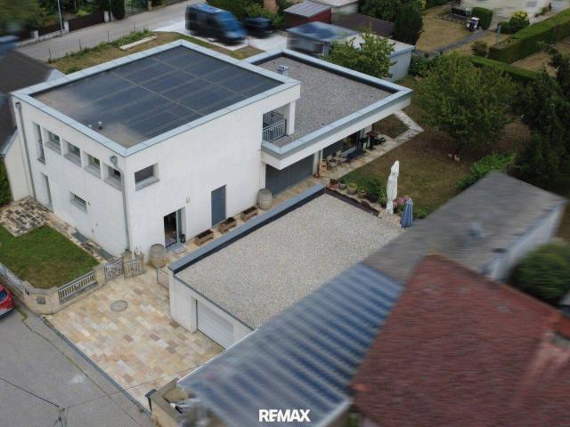 Gepflegtes Einfamilienhaus mit großzügigem Wohnkomfort und sonnigem Garten in St. Pölten