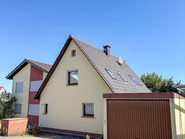 Gepflegtes Einfamilienhaus mit großem und sonnigen Garten