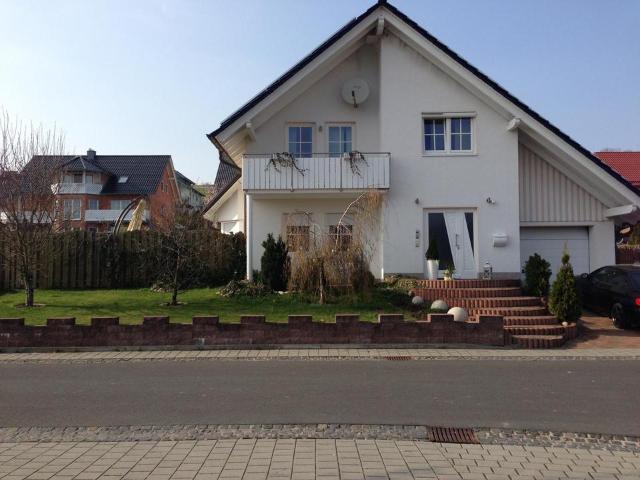 Gepflegtes Einfamilienhaus mit großem Grundstück zu verkaufen!