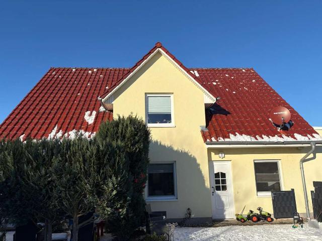 Gepflegtes Einfamilienhaus mit Einliegerwohnung in Rostock Stadtweide