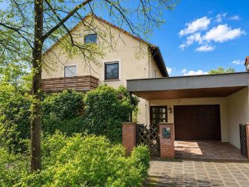 Gepflegtes freistehendes Einfamilienhaus mit Garten & Wintergarten Fürth Unterfarrnbach