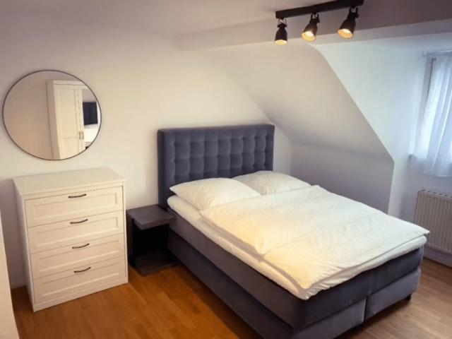 Gepflegtes, hübsches Zimmer in Frankfurt am Main