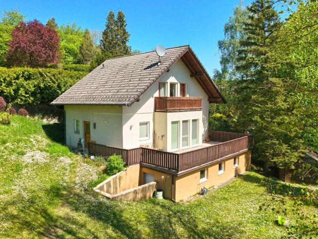 Gepflegtes Haus mit Blick ins Wiental am Sagberg