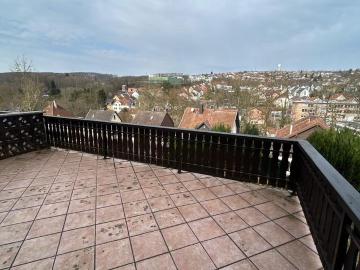 Gepflegtes Haus mit Panoramablick und Doppelgarage