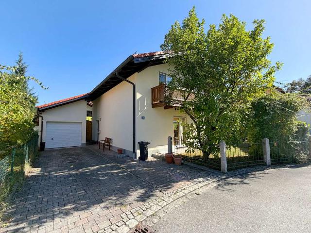 Gepflegtes Haus zur Miete in Raubling
