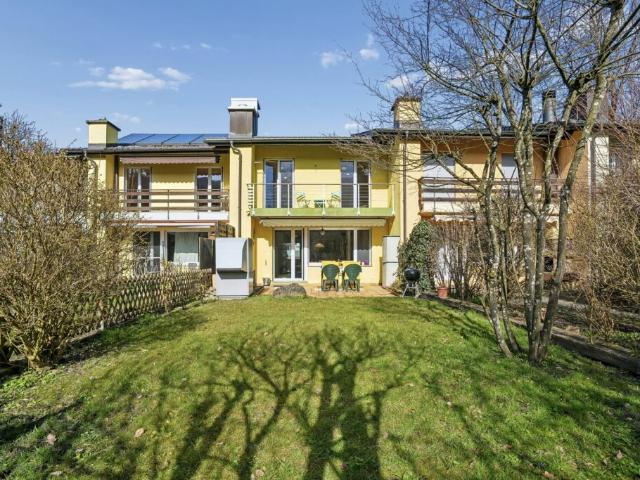 Gepflegtes Reihenmittelhaus mit Garten in Wilen bei Wollerau